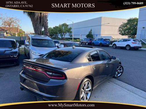 2017 Dodge Charger SXT