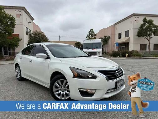 Pearl White 2014 Nissan Altima 2.5 S