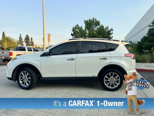 2016 Toyota RAV4 Hybrid SE