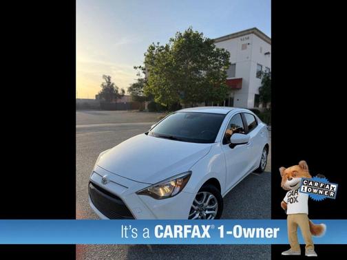 Frost 2017 Toyota Yaris iA Base