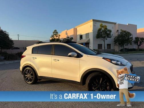 Snow White Pearl 2021 Kia Sportage S