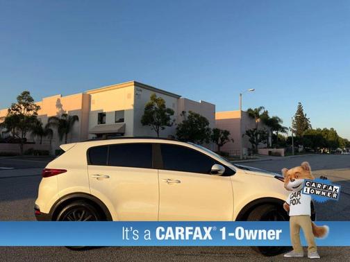 Snow White Pearl 2021 Kia Sportage S
