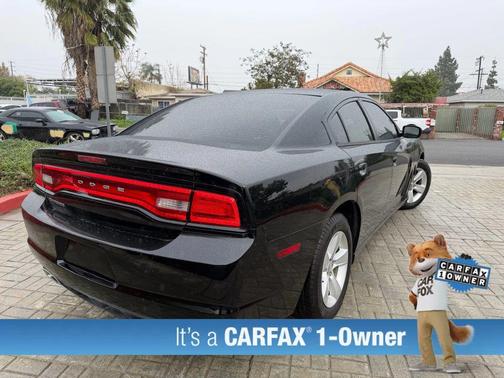 2012 Dodge Charger SE
