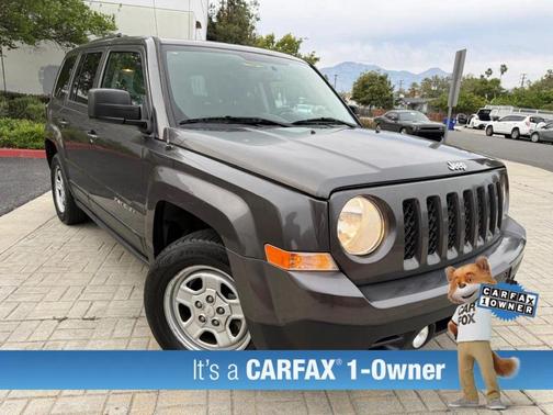 Granite Crystal Metallic Clearcoat 2016 Jeep Patriot Sport