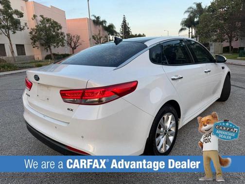 Snow White Pearl 2018 Kia Optima EX