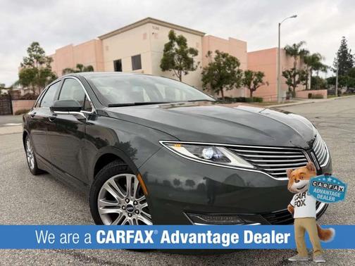 Tuxedo Black Metallic 2015 Lincoln MKZ Base