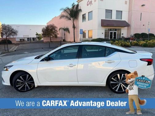 White 2021 Nissan Altima SR FWD