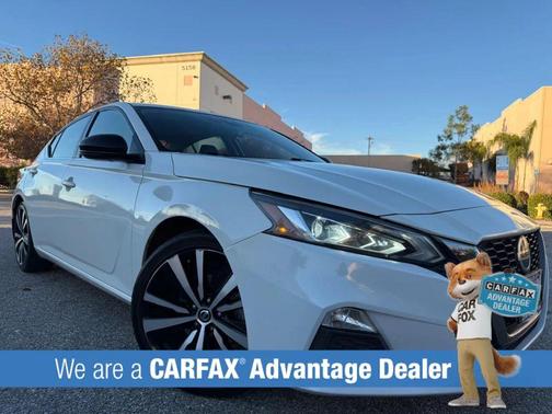 White 2021 Nissan Altima SR FWD