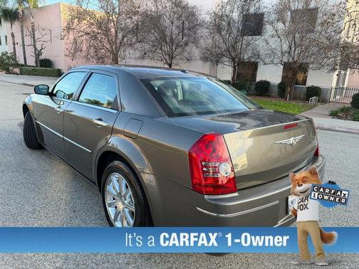 2010 Chrysler 300 Touring/Signature/Executive Series