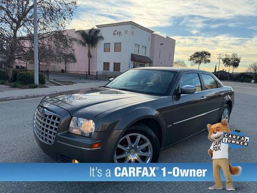 2010 Chrysler 300 Touring/Signature/Executive Series