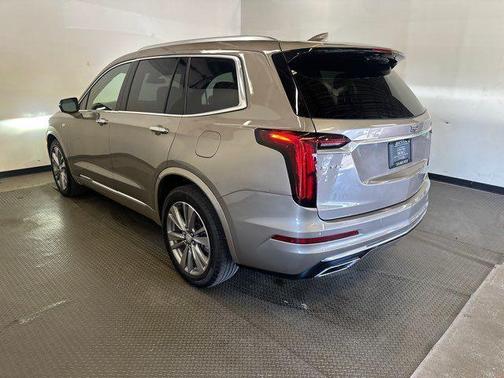 2023 Cadillac XT6 Premium Luxury FWD