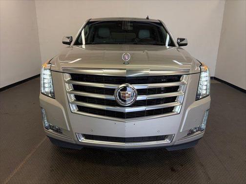 2015 Cadillac Escalade Luxury