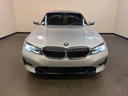2019 BMW 330 330i