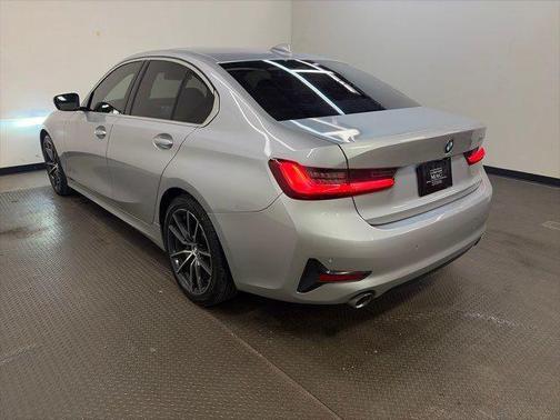 2019 BMW 330 330i
