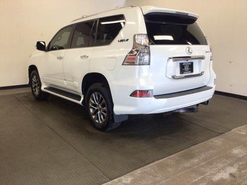 Starfire Pearl 2015 Lexus GX 460 Luxury