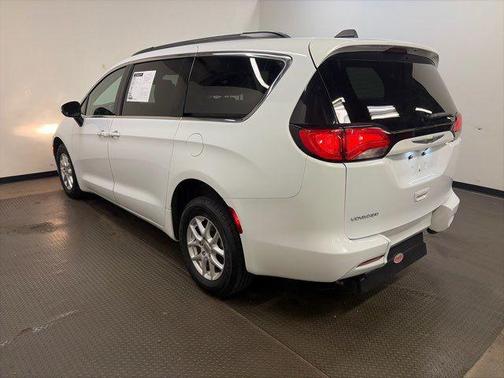 2021 Chrysler Voyager LXI