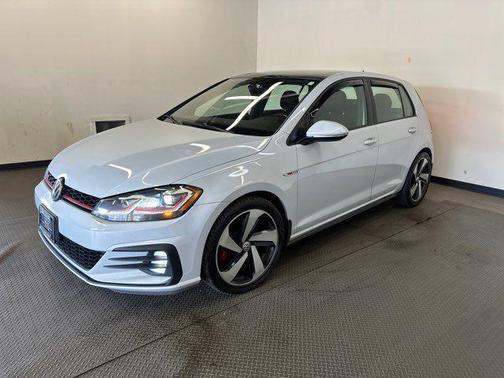 2018 Volkswagen Golf GTI 2.0T S 4-Door