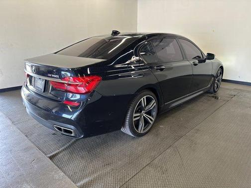 2018 BMW M760 xDrive