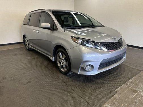 2013 Toyota Sienna SE