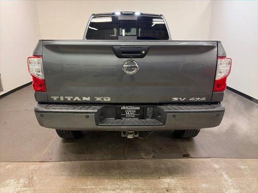 2019 Nissan Titan XD SV