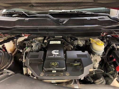 2022 RAM 3500 Tradesman Crew Cab 4x4 8' Box