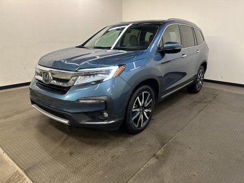 2020 Honda Pilot Touring 8-Passenger