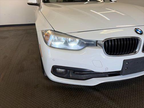 2017 BMW 320 i