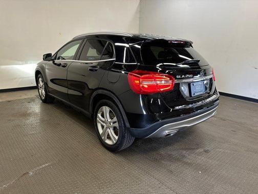 2015 Mercedes-Benz GLA-Class 4MATIC