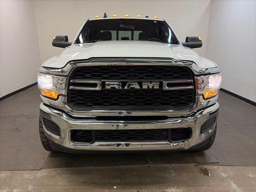 2021 RAM 2500 Tradesman Crew Cab 4x4 6'4' Box