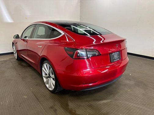 2020 Tesla Model 3 Standard Range Plus