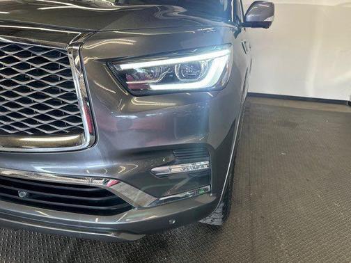 2018 INFINITI QX80 Base