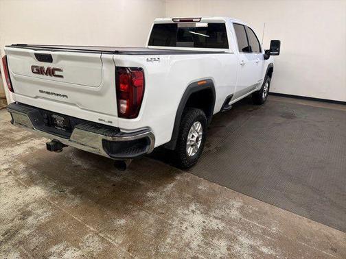 2022 GMC Sierra 2500 SLE