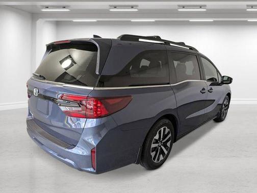 Smoke Blue Pearl 2026 Honda Odyssey EX-L