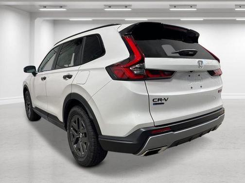 Platinum White Pearl 2026 Honda CR-V Hybrid TrailSport AWD
