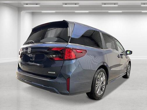 Smoke Blue Pearl 2026 Honda Odyssey Touring