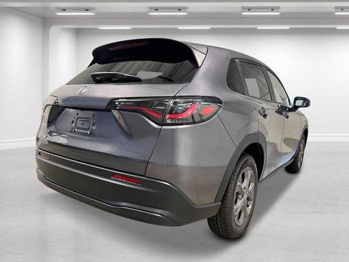 Modern Steel Metallic 2027 Honda HR-V LX