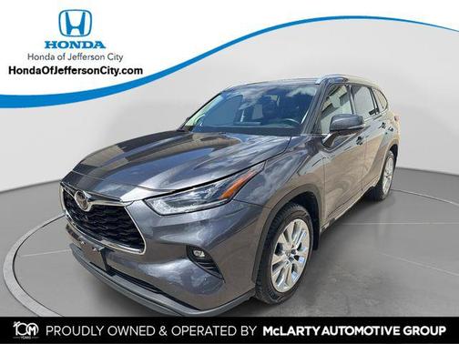 Magnetic Gray Metallic 2021 Toyota Highlander Limited