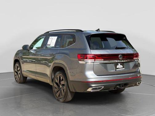 Gray 2025 Volkswagen Atlas 2.0T SE w/Technology 4MOTION