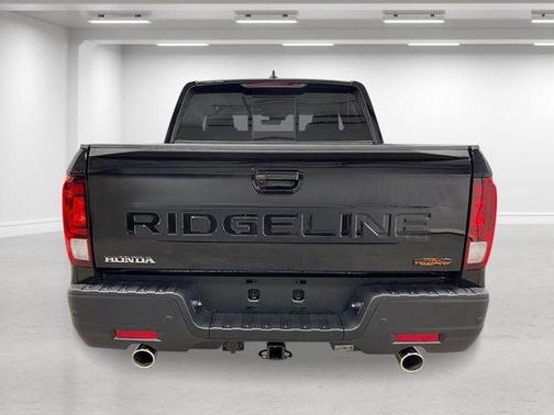 Crystal Black Pearl 2026 Honda Ridgeline TrailSport