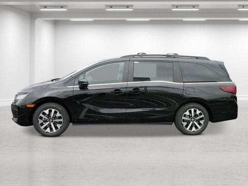 Crystal Black Pearl 2026 Honda Odyssey EX-L