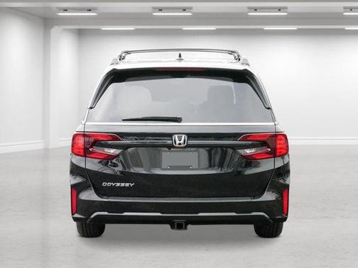 Crystal Black Pearl 2026 Honda Odyssey EX-L