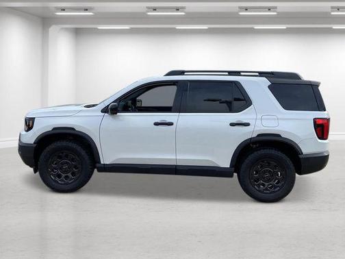 Platinum White Pearl 2026 Honda Passport AWD TrailSport Elite Blackout