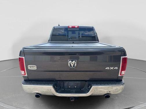 Granite Crystal Metallic Clearcoat 2016 RAM 1500 Longhorn