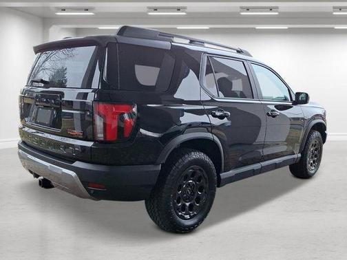 Crystal Black Pearl 2026 Honda Passport AWD TrailSport