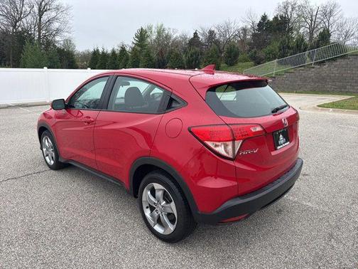 Milano Red 2017 Honda HR-V LX