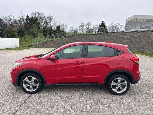 Milano Red 2017 Honda HR-V LX
