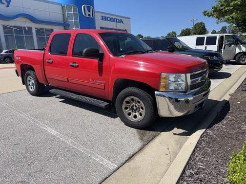 Victory Red 2013 Chevrolet Silverado 1500 LT