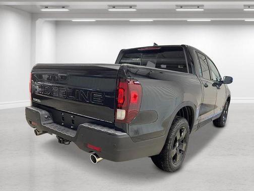 Crystal Black Pearl 2026 Honda Ridgeline Black