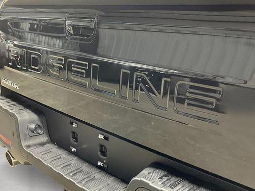 Crystal Black Pearl 2026 Honda Ridgeline Black