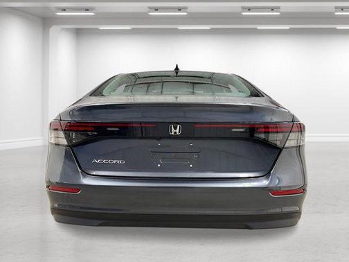 Meteorite Gray Metallic 2026 Honda Accord SE
